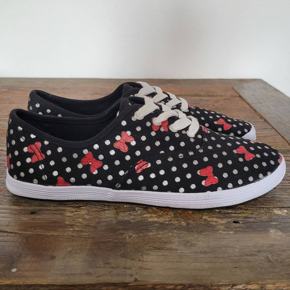Minnie Mouse Other - Minnie Mouse Fashion Lace Up Fashion Sneakers